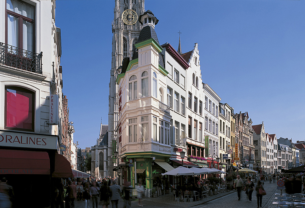 ANTWERP, Oude Koornmarkt street