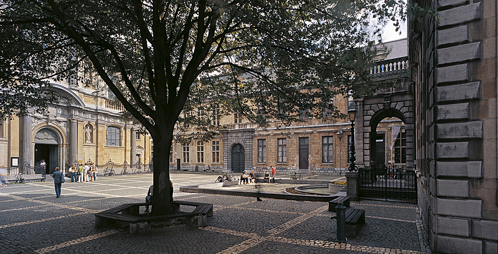 ANTWERPEN, Hendrik Conscienceplein